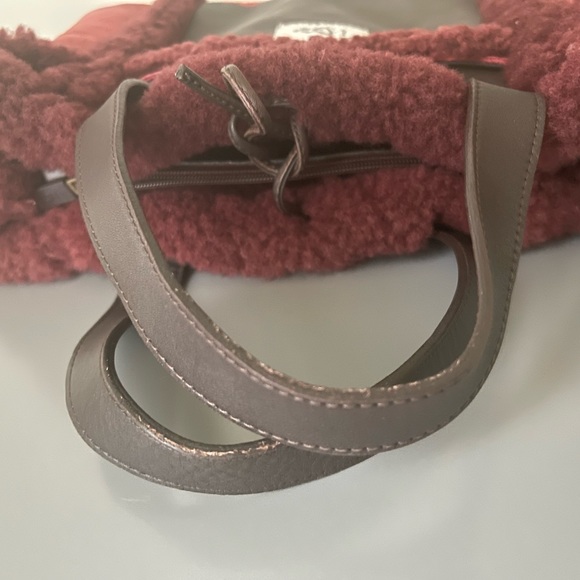 Ugg Shearling Sundance Handbag Purse - maroon - Picture 5 of 8